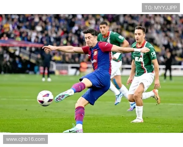 西甲巴萨1-2惜败拉斯帕尔马斯提前两轮领先皇马4分 西甲巴萨1-2惜败拉斯帕尔马斯提前两轮领先皇马4分