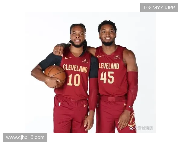 多诺万米切尔本赛季第六次得分35紧随东契奇位列NBA得分榜第二